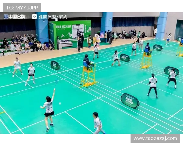 聚焦羽毛球：探讨成都羽毛球队如何通过团队协作提升竞技水平与凝聚力