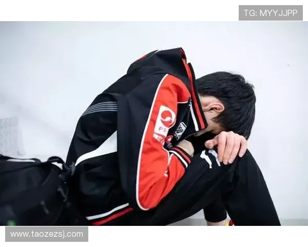 和平精英评论：EDG中路突破的成功与不足分析